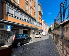 Stanza uso ufficio - Via Palombo