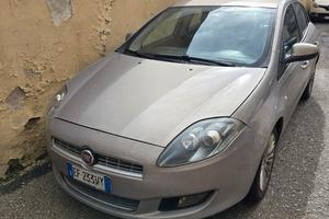 Fiat Bravo 1.6 Mtj 105 cv con motore fuso.