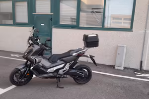HONDA  X-ADV 