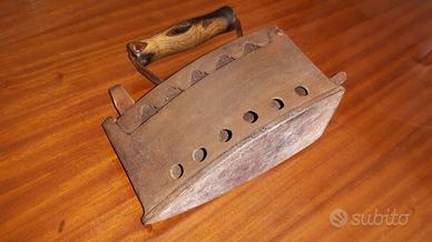 Ferro da stiro a carbone