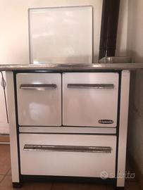 STUFA A LEGNA DEL 1960