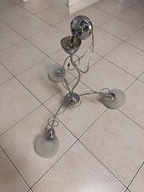 Lampadario a 3 bulbi