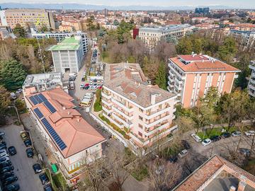 Nazareth: 2 camere con cucina separata