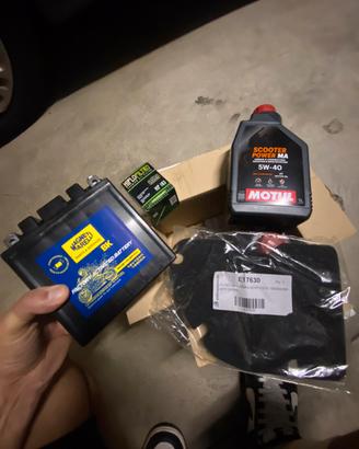 Kit tagliando vespa gts 250