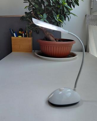Lampada LED Snodata Portatile