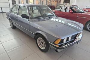 BMW Serie 3 E21 anno 1981