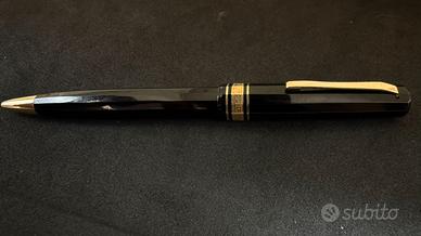 Omas 1930 vintage nera