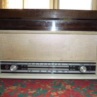 Radio-fonografo Geloso G.16-21