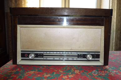 Radio-fonografo Geloso G.16-21