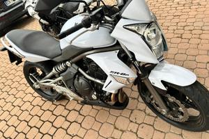 Kawasaki ER 6N - 2009