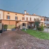 CORDIGNANO casa a schiera su 3 piani C420