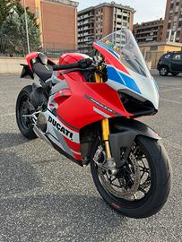Ducati Panigale V4s corse 2019 6400 km