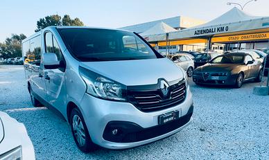 Renault Trafic T29 2.0 dCi 120CV PC-TN Zen Heavy N
