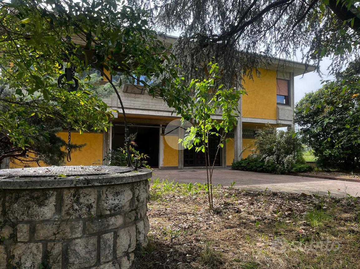 BIFAMILIARE A CAPRIANO DEL COLLE - Vista 2