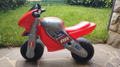 Moto cavalcabile per bambini MOTO FEBER