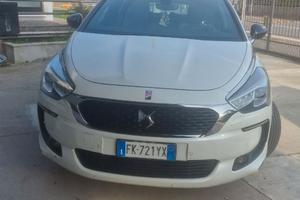 Auto Ds5