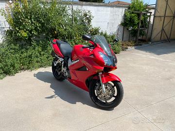 Honda VFR 800 Vtec