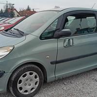 Peugeot 1007 - cilindrata 1400 HDI