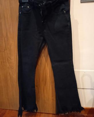 pantaloni 