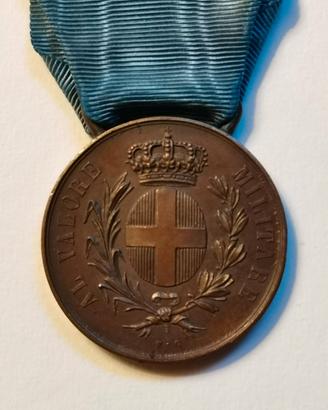 V A L U T O medaglia valore militare uniformi