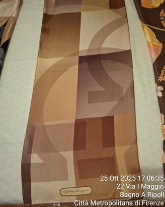 Sciarpe e foulard vintage