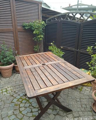 tavolo di legno