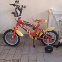 Bicicletta bimbo con rotelle