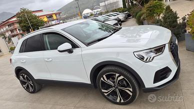 Audi Q3 Sport S Tronic, Cerchi RSQ3 20"