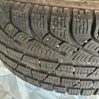 Pirelli Sottozero 215/45 R18