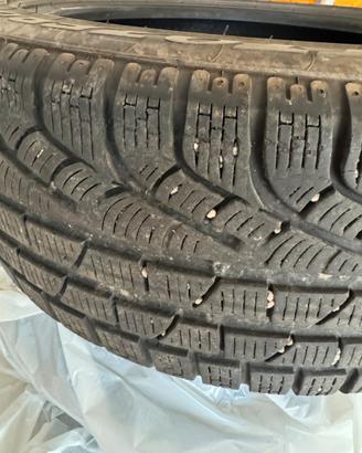 Pirelli Sottozero 215/45 R18