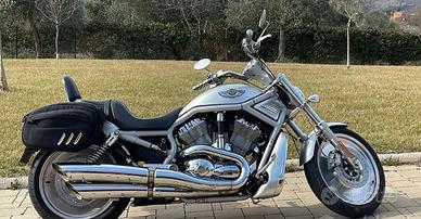 Moto Harley Davidson Centenario edizione limitata