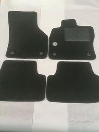 TAPPETINI IN MOQUETTE PETTINATA PER GOLF 7