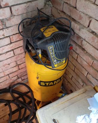 Compressore Stanley 50 litri