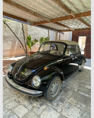 VOLKSWAGEN Maggiolino Cabrio 15 Ab11 - 1973