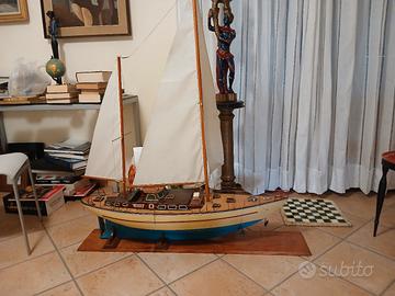 modello di barca a vela anni 70/80