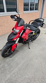 Ducati Hyperstrada 821