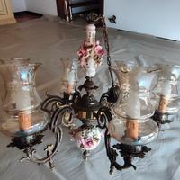 Lampadario  vintage in stile classico