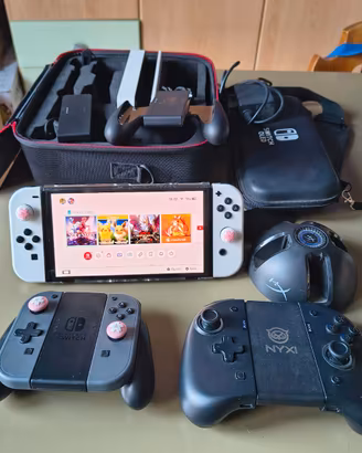 Nintendo Switch OLED + Accessori e Account Giochi