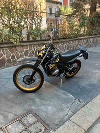 Yamaha XT 125 r