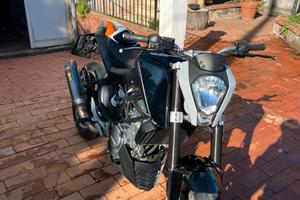 Ktm duke 125