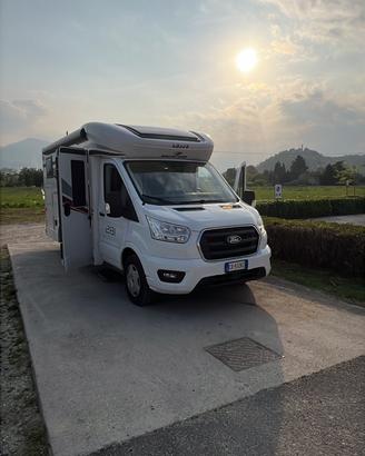 Camper semintegrale