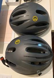 CASCHI PER PATTINAGGIO RAGAZZO/A MARCA DECATHLON