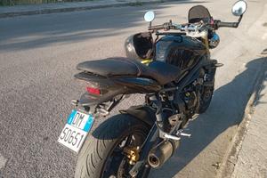 Street triple 675
