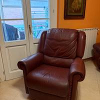 Divano + Poltrana poggia gambe