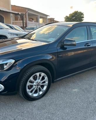 Mercedes-benz GLA 200 d Sport