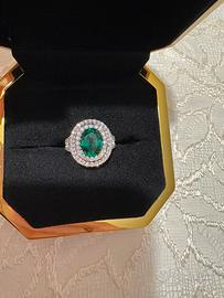 Anello diamanti e oro bianco