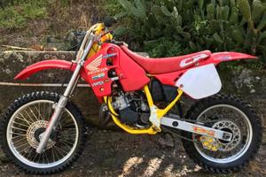 Honda ce 125