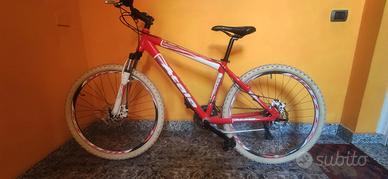 Mountain bike 