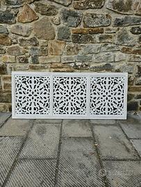 Testiera letto in legno intagliato fatta a mano