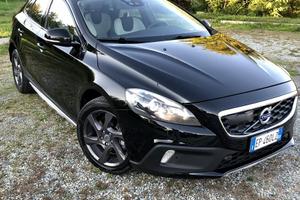 Volvo V40 cc D4  Momentum Diesel